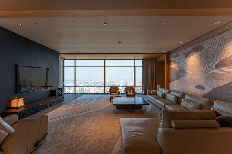 Four Seasons Private Residences, Bangkok