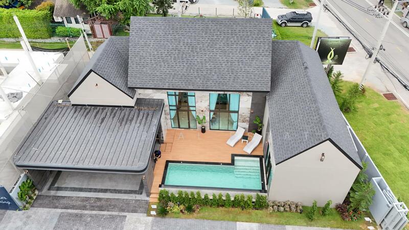 Luxury Pool Villa near Mabprachan Lake, Pattaya, Chon Buri (Pattaya)