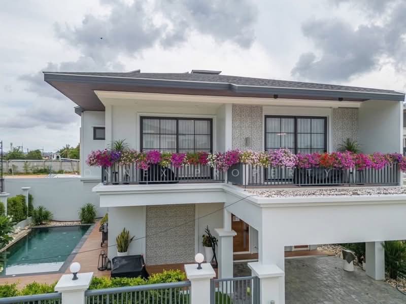 Rungsii Village Pattaya, Chon Buri (Pattaya)