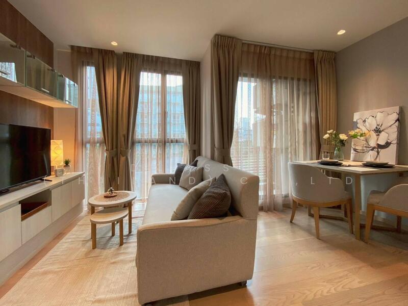 Runesu Thonglor 5, Bangkok