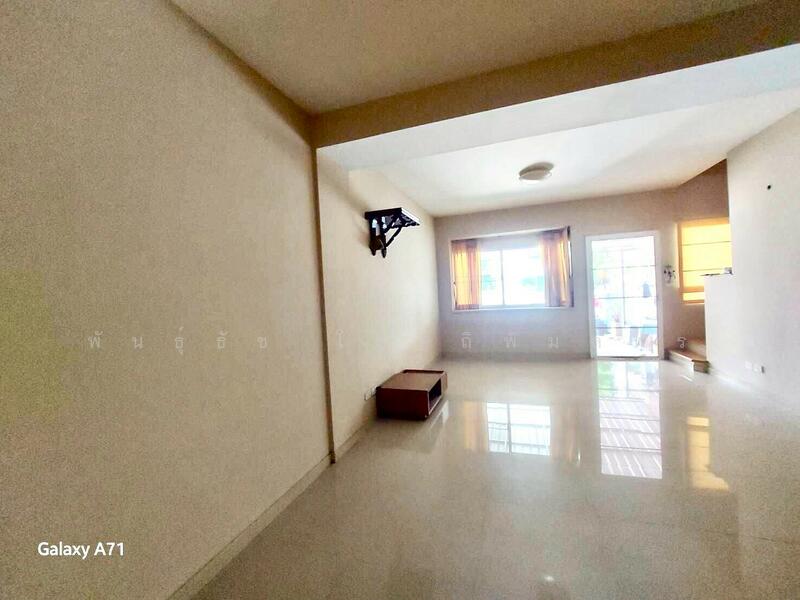 Baan Mai 1 Townhome 3 storey, Phutthabucha Road Bangkok, Bangkok