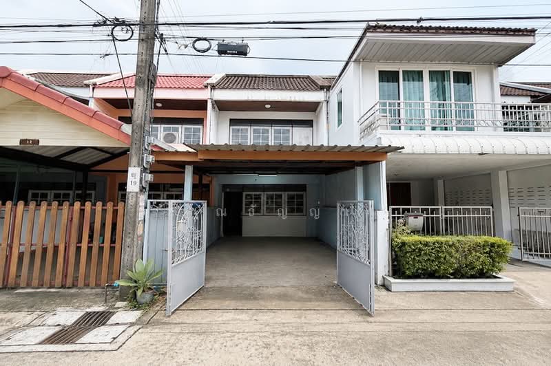 ภัทรนิเวศน์ 3, Bangkok