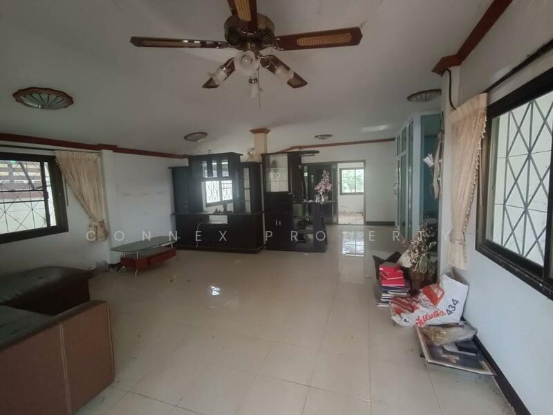 SingleHouse in Sisaket province, Si Sa Ket