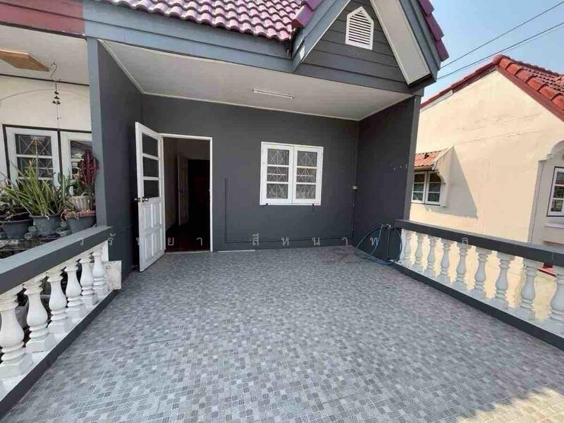 Chatnarong Villa 4, Pathum Thani