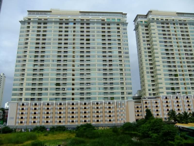 Baan Klang Krung Siam-Pathumwan, Bangkok