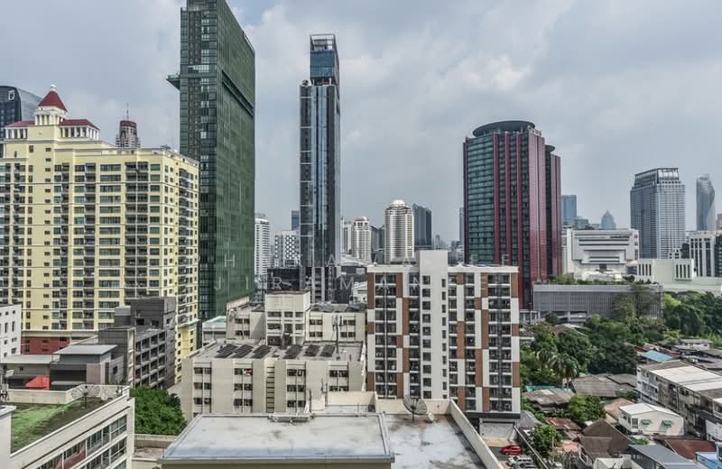 Baan Klang Krung Siam-Pathumwan, Bangkok