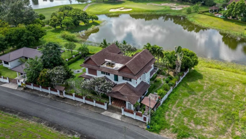 Luxurious 4-Bedroom Pool Villa at Chiang Mai Highlands Golf & Spa (SANK208), Chiang Mai