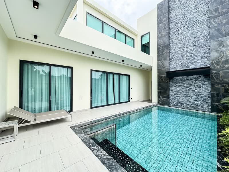 Luxury Pool Villa for Sale Thung Klom Tan Man East Pattaya, Chon Buri (Pattaya)