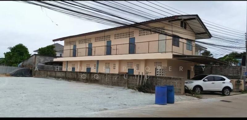 Dormitory business for sale, community area, Bang Phra, Sriracha, Chon Buri (Pattaya)