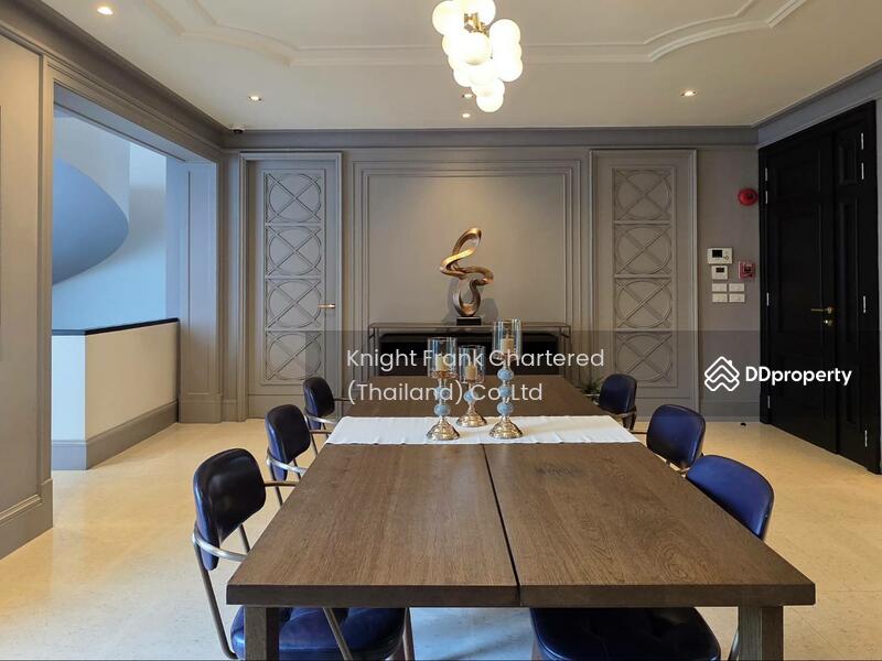Baan Lux Sathon, Bangkok