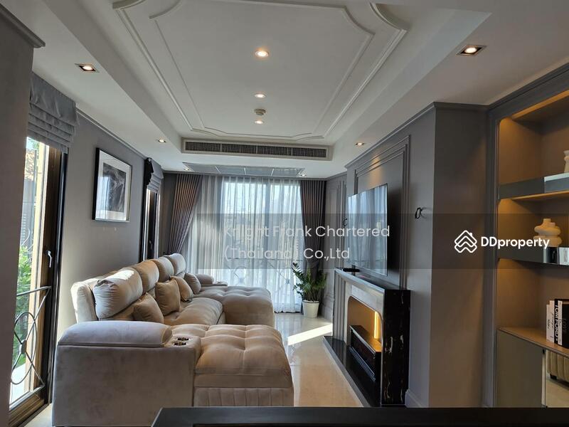 Baan Lux Sathon, Bangkok