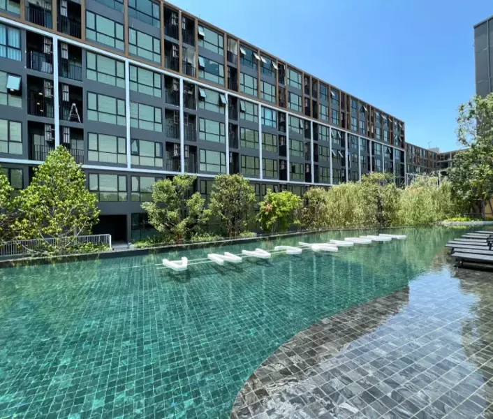Atmoz Tropicana Bangna, Bangkok