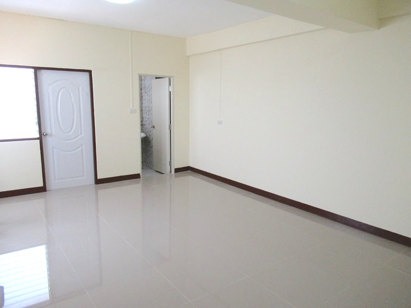 Condominium Project: Tha It Condo Town 2 Nonthaburi