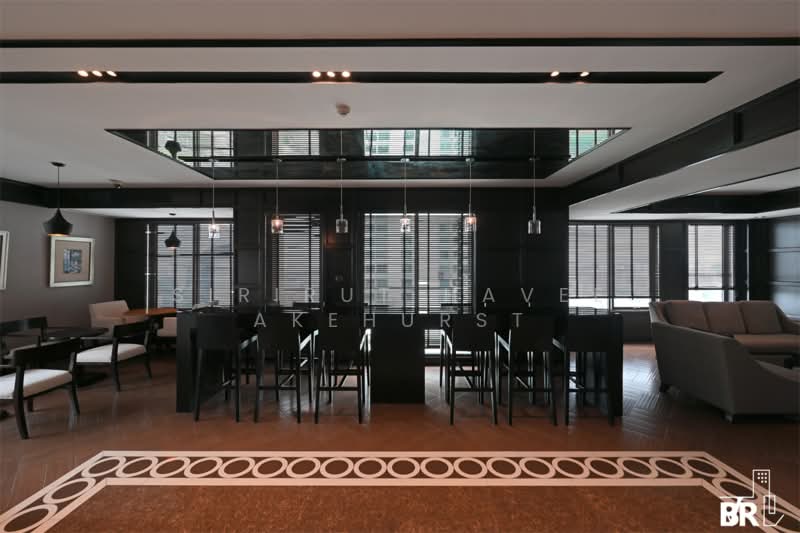 Villa Asoke, Bangkok