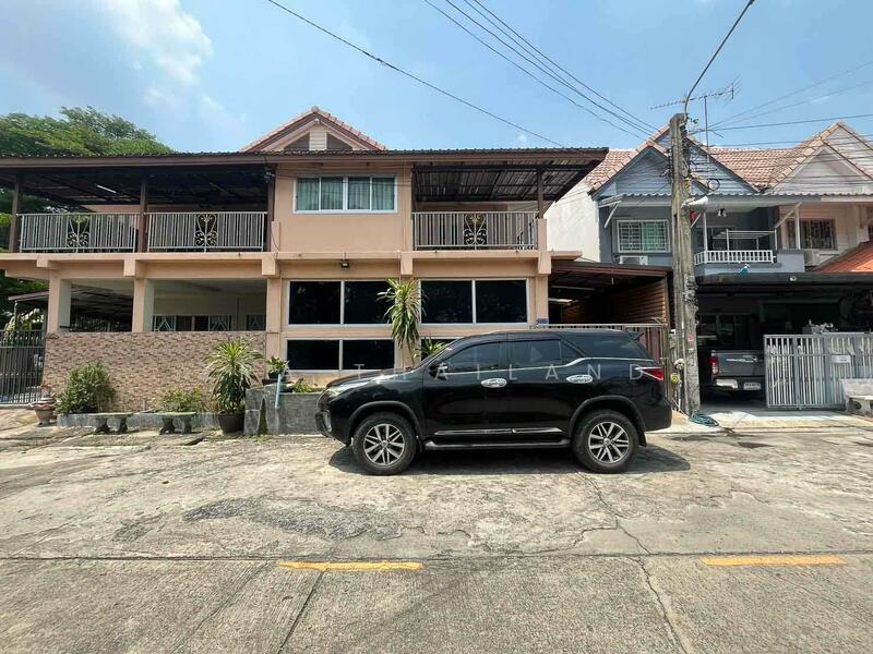 ขายบ้านแฝด หมู่บ้านรัชธานี 6 140 ตร.ม. ใกล้ ตลาดนัดสายไหม, Bangkok