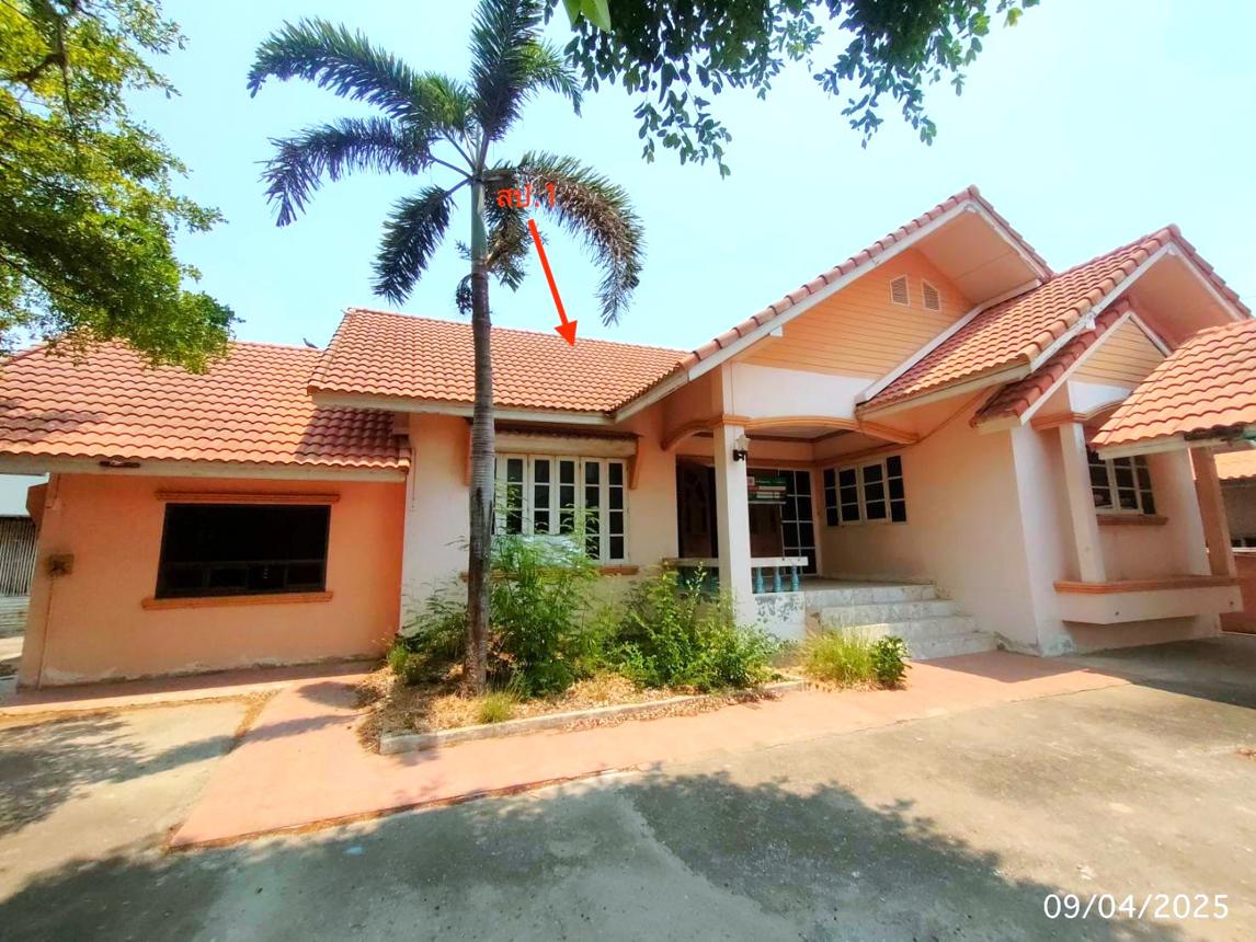 Single Detached House in Samrong District, Lopburi Province