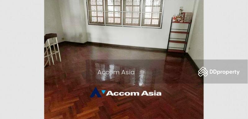 4 Bedrooms Townhouse for Sale in Sukhumvit, Bangkok near BTS Phra khanong at Regent 71 (AA33313), Bangkok