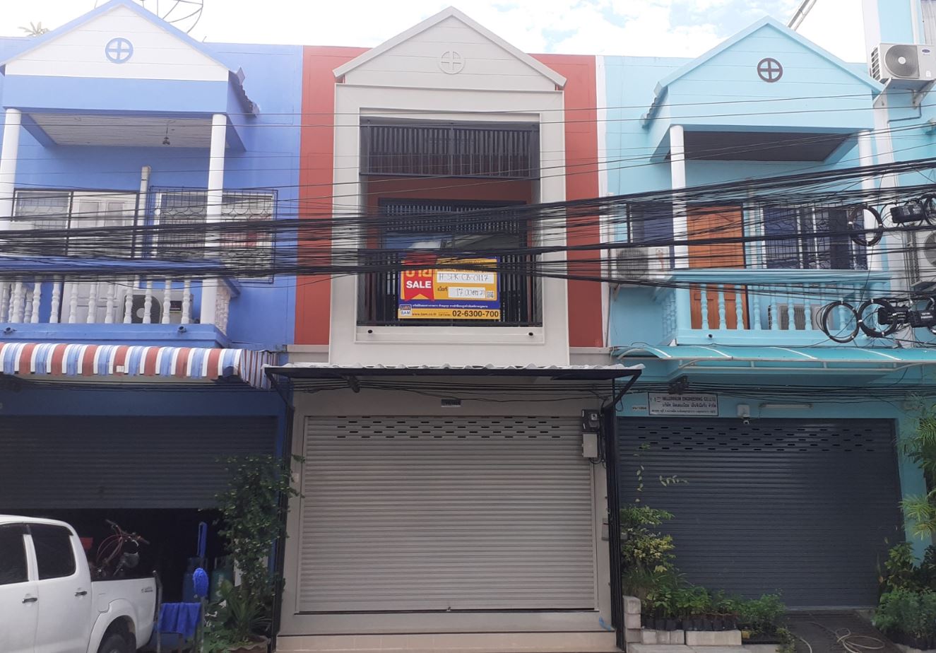 Commercial Townhouse, Golden Land Property Project, Samut Prakan Province