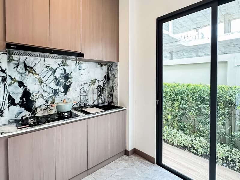 Modern Pool Villa for Sale Thung Klom Tan Man East Pattaya, Chon Buri (Pattaya)