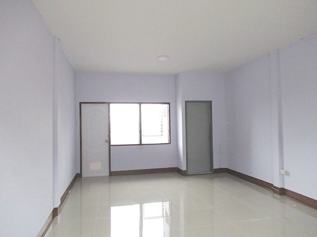 Condominium project at Bang Bua Thong, Pongsanudom 2.