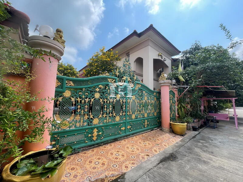 42921 - ขายบ้าน 2 ชั้น หมู่บ้านคชาธานี เฉลิมพระเกียรติ ร.9 บ้านสภาพดี แข็งแรง ใกล้ MRT ศรีอุดม, Bangkok