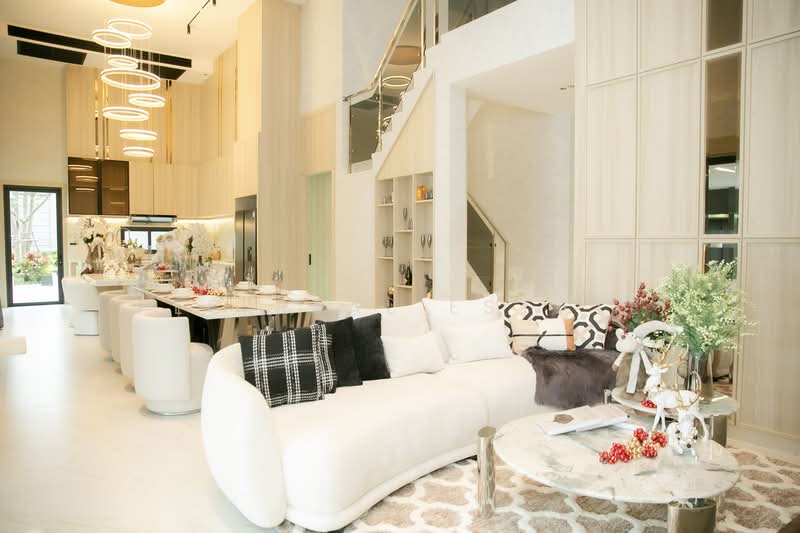 Ultra Luxury Pool Villa for Sale Thung Klom Tan Man Pattaya, Chon Buri (Pattaya)