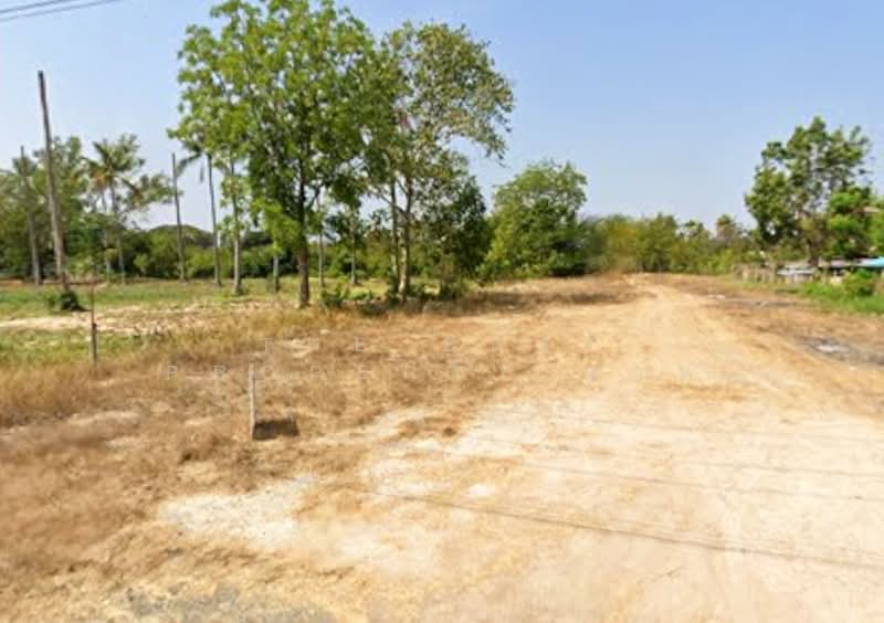 ที่ดินคลองวาฬ ประจวบคีรีขันธ์, Prachuap Khiri Khan