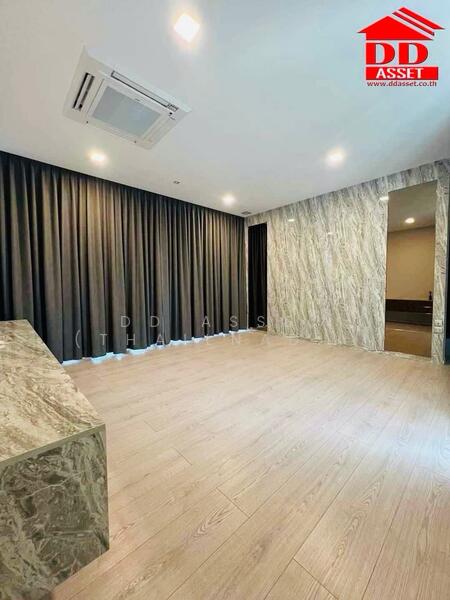 VIVE Bangna KM.7, Samut Prakan