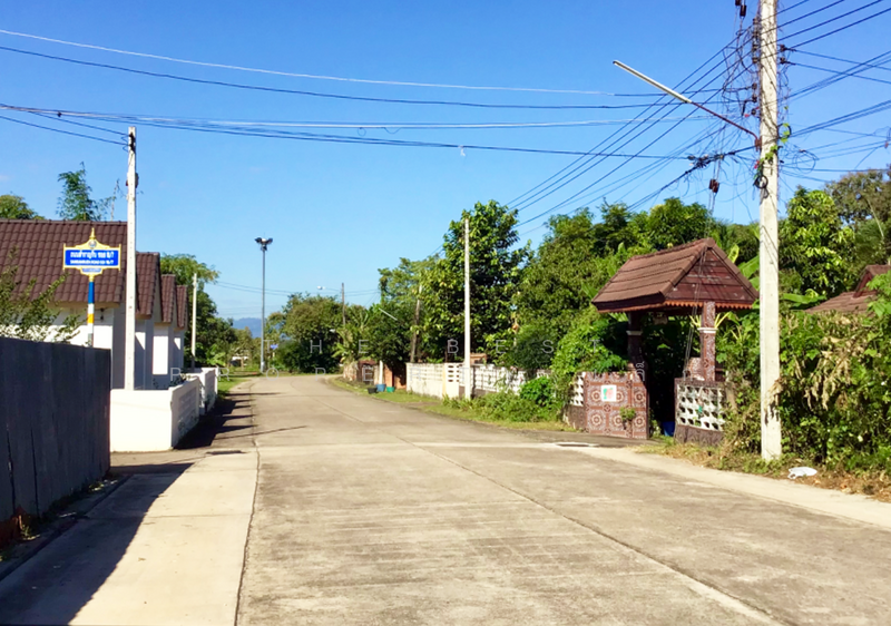 ที่ดินท่าอิฐ อุตรดิตถ์, Uttaradit