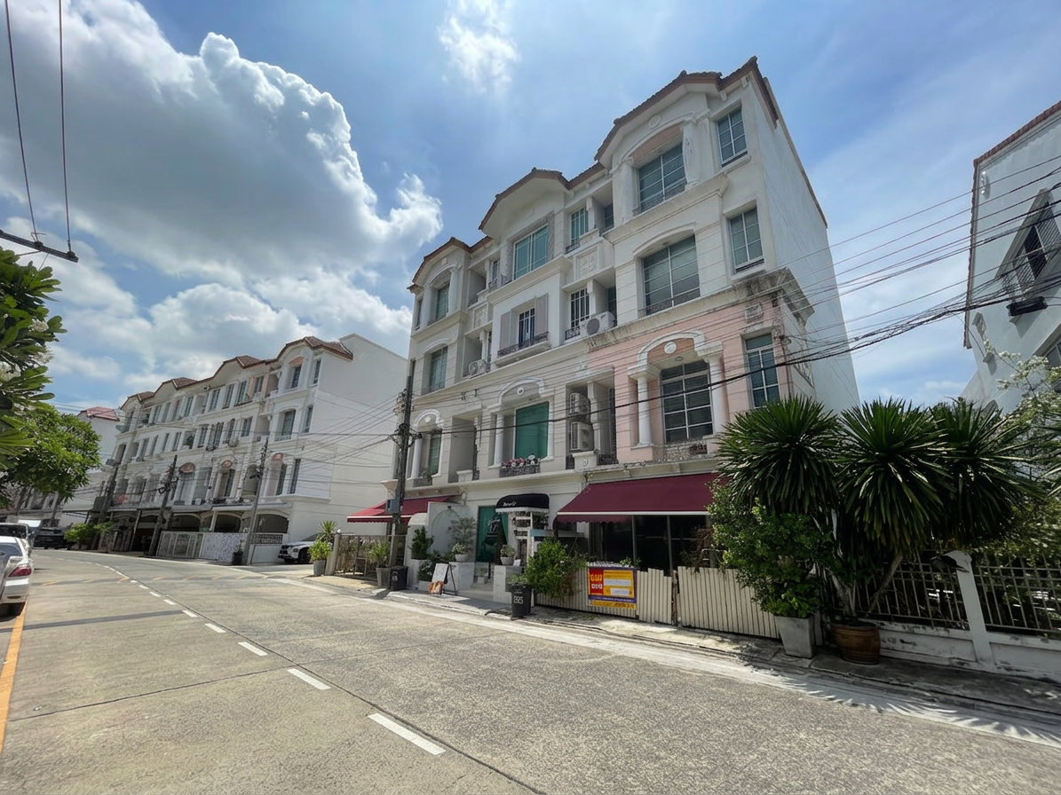 ทาวน์เฮ้าส์ โครงการ บ้านกลางเมือง พระราม 9 - ลาดพร้าว