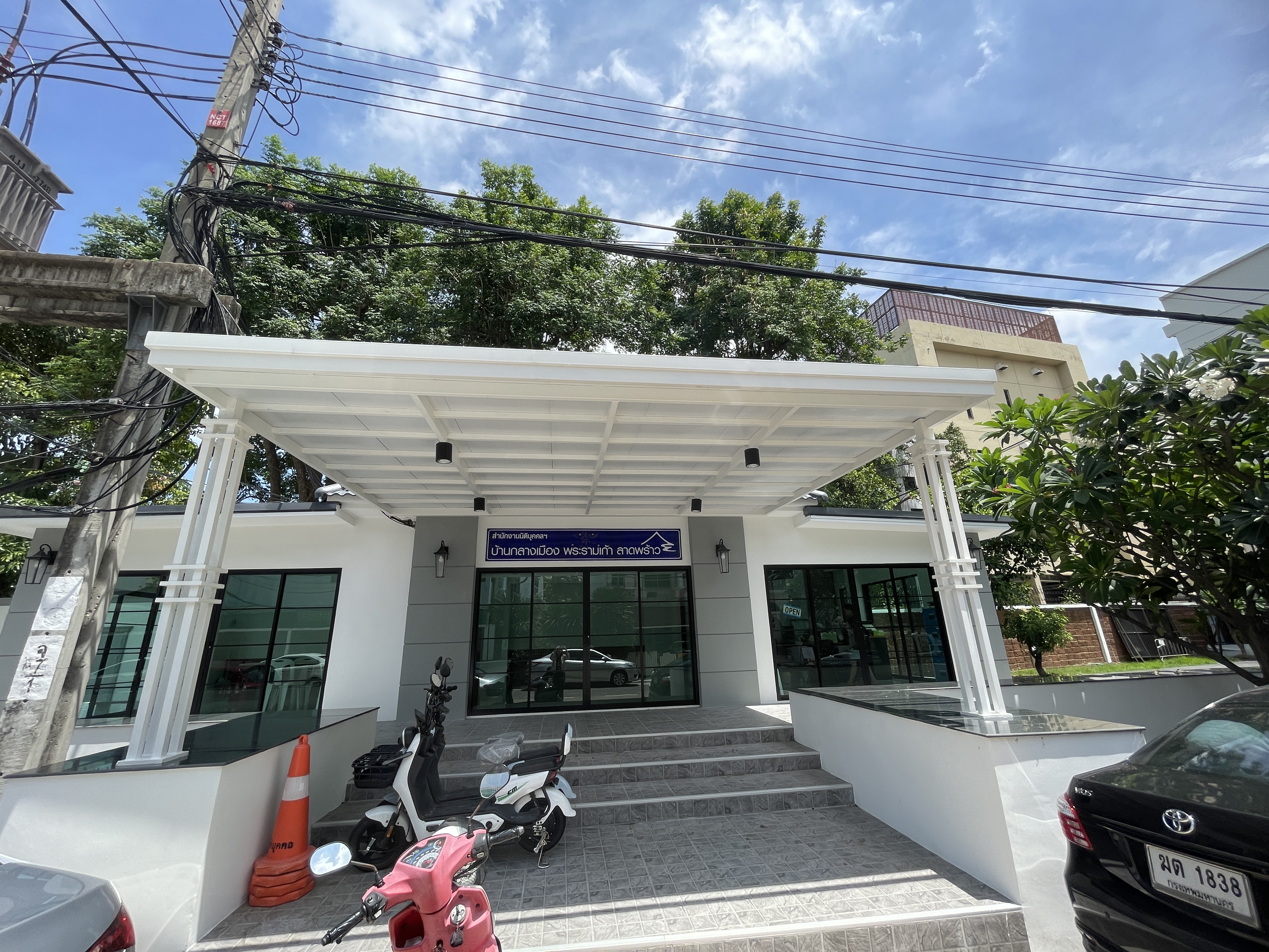 ทาวน์เฮ้าส์ โครงการ บ้านกลางเมือง พระราม 9 - ลาดพร้าว
