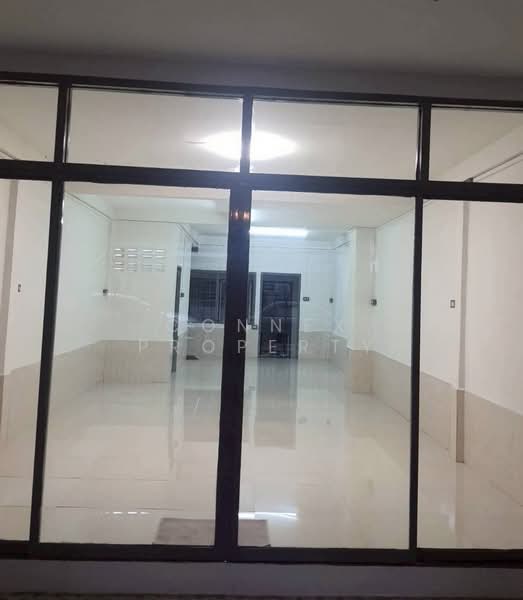 Townhome, Amornphan 9 Market, Bangkok