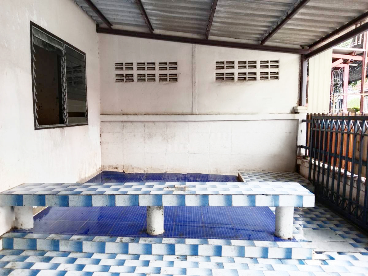 ทาวน์เฮ้าส์ โครงการบ้านเรือนสุข 2 ธัญบุรี
