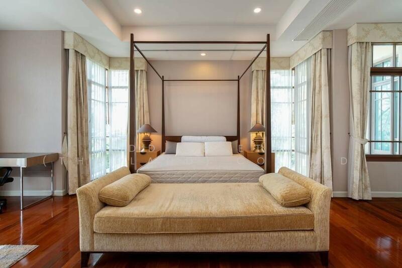 Baan Sansiri Sukhumvit 67, Bangkok