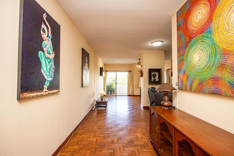 Chiang Mai Riverside Condominium, Chiang Mai