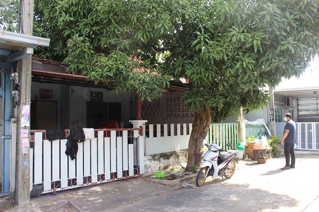 ทาวน์เฮ้าส์ โครงการบ้านเรือนสุข 1 ธัญบุรี