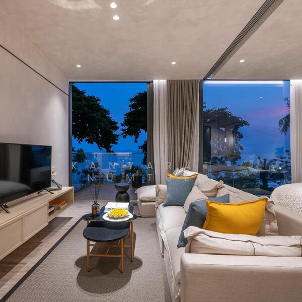 Arom Wongamat, Chon Buri (Pattaya)