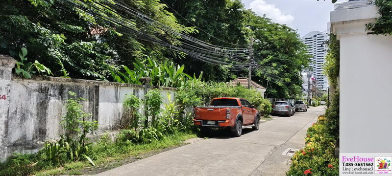 Ekamai, Bangkok