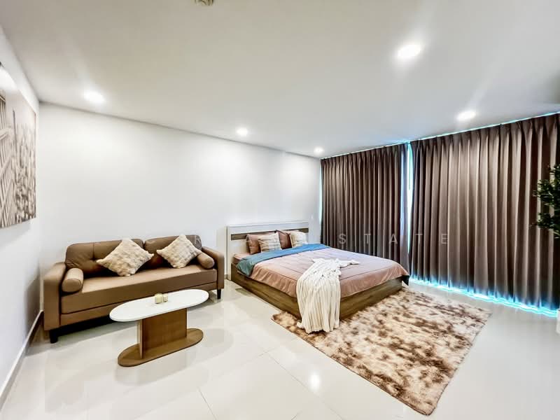 Club Royal, Chon Buri (Pattaya)