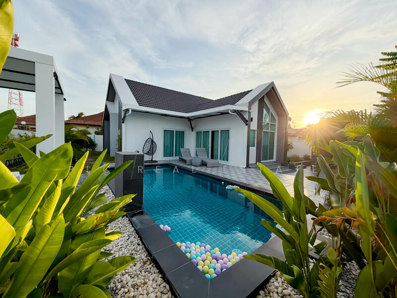 Nordic Pool Villa Mabprachan, East Pattaya 3 Bedroom Pool Villa, Chon Buri (Pattaya)