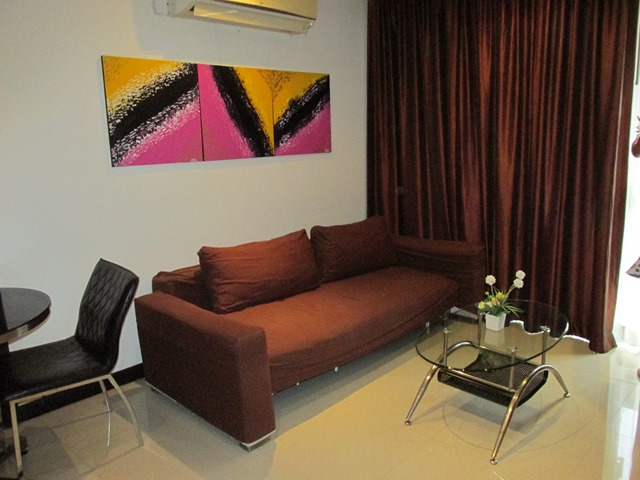 โรงแรม เดอะ บีชโฮมออฟฟิศ