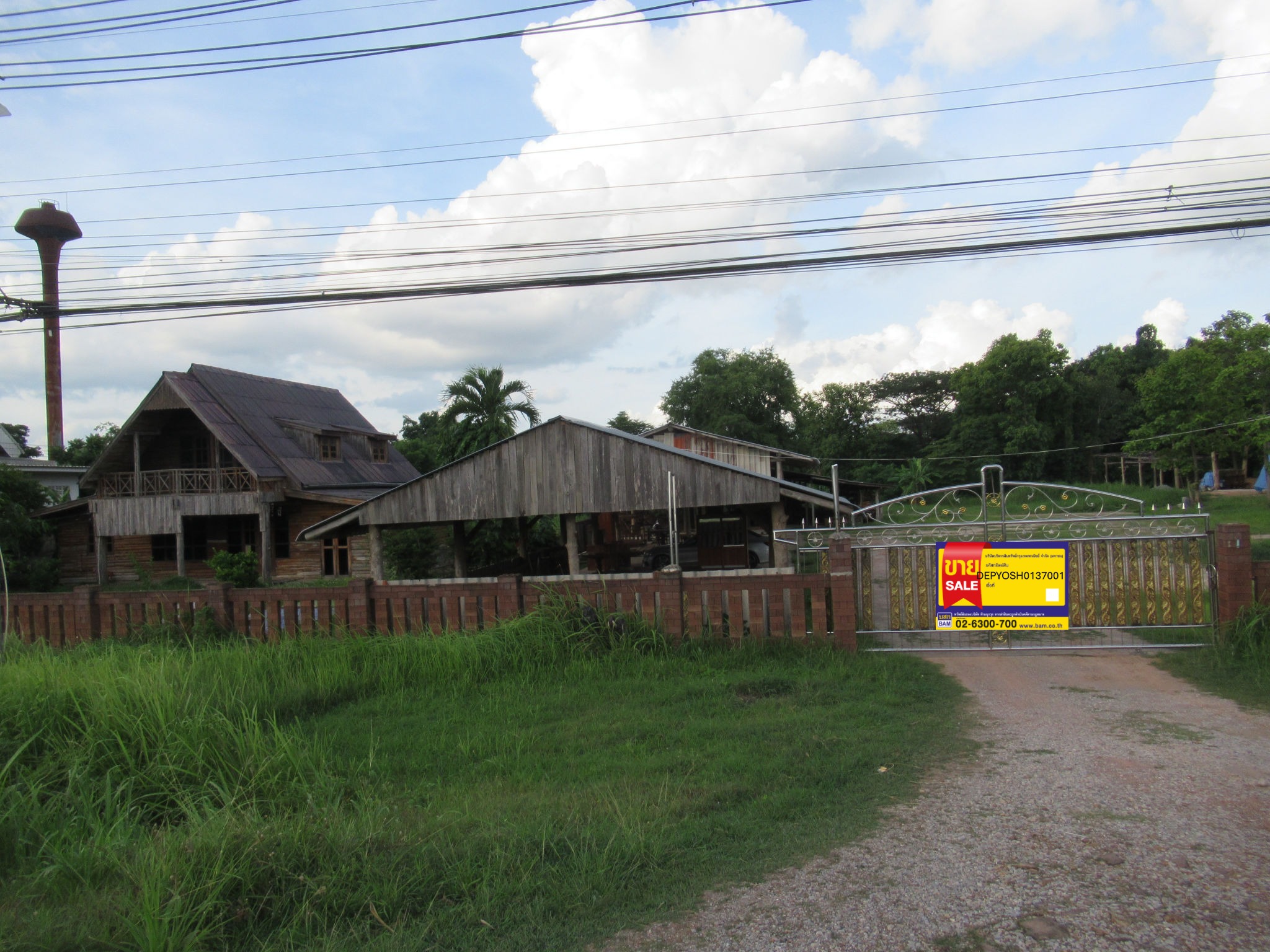 Single-Family Home in Phayao