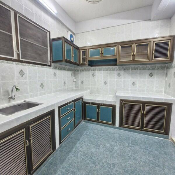 ตวงทอง 5 Tongthong 5, Bangkok