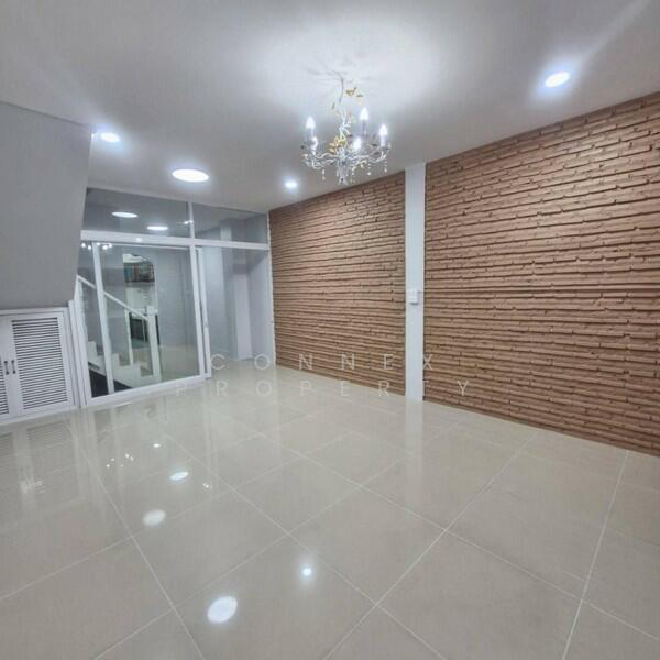 ตวงทอง 5 Tongthong 5, Bangkok
