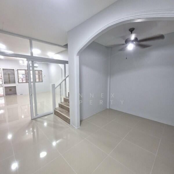 ตวงทอง 5 Tongthong 5, Bangkok