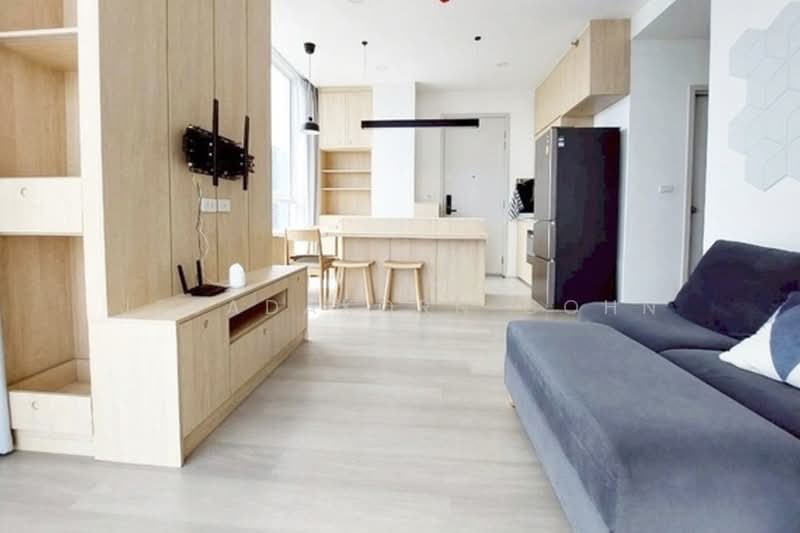 De Lapis Charan 81, Bangkok