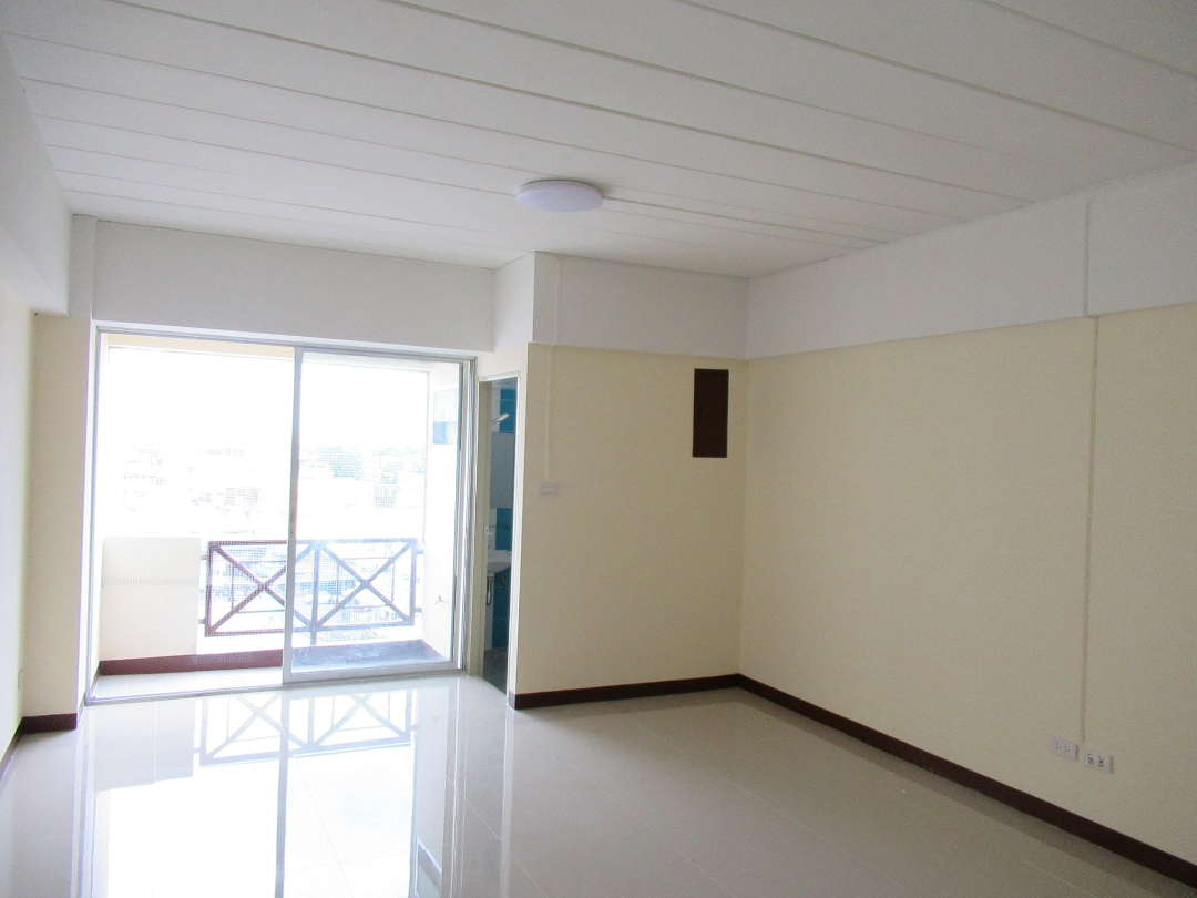 Condominium at Thongsupha Place, Nonthaburi