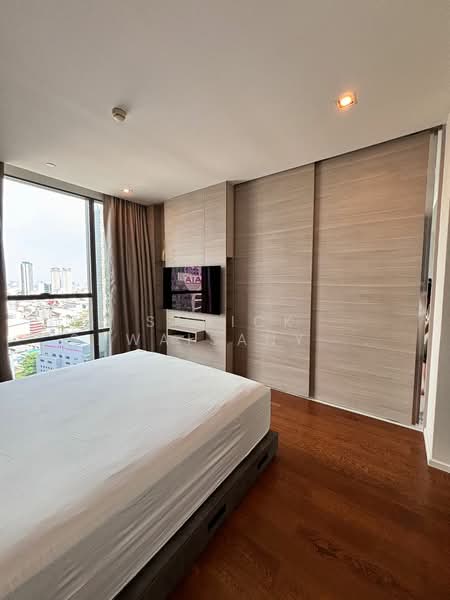 The Bangkok Sathorn, Bangkok