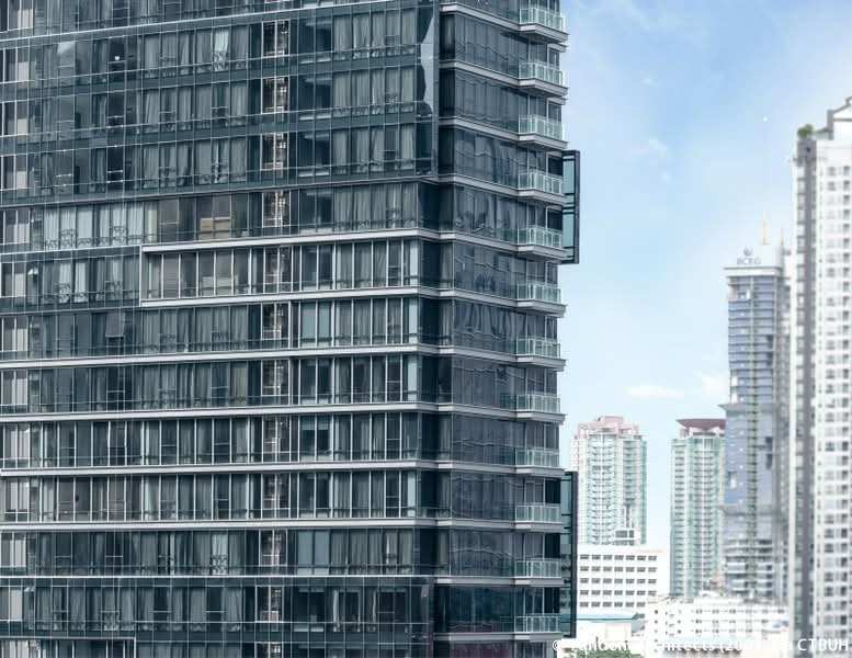 The Bangkok Sathorn, Bangkok