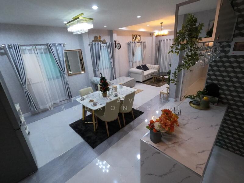 4-BR Townhouse, Prachuap Khiri Khan
